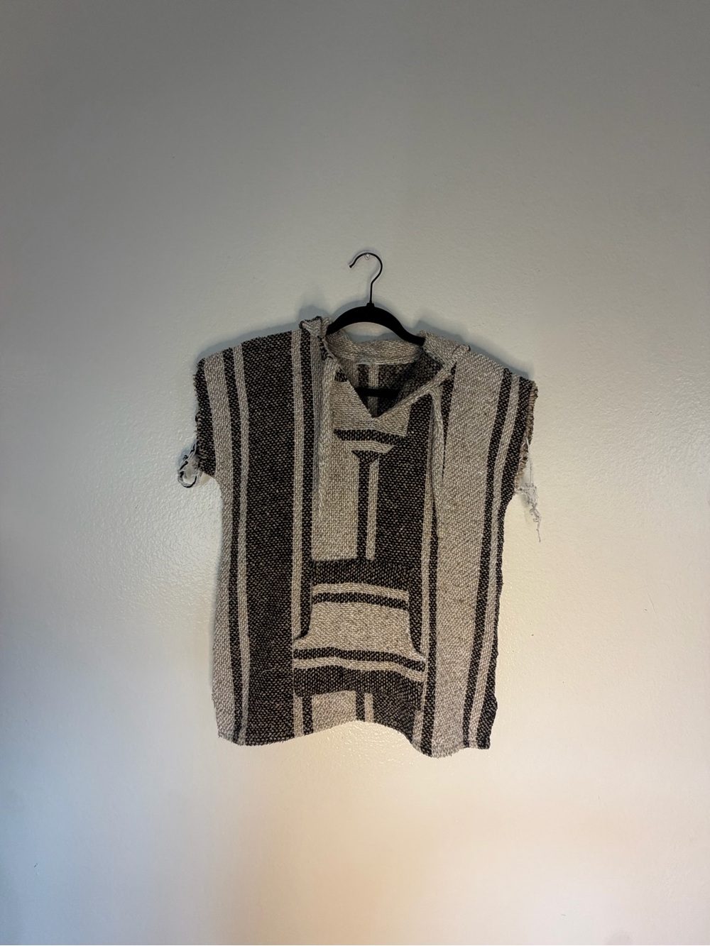 Men's Striped Baja Hoodie Sweater - Gray & Black